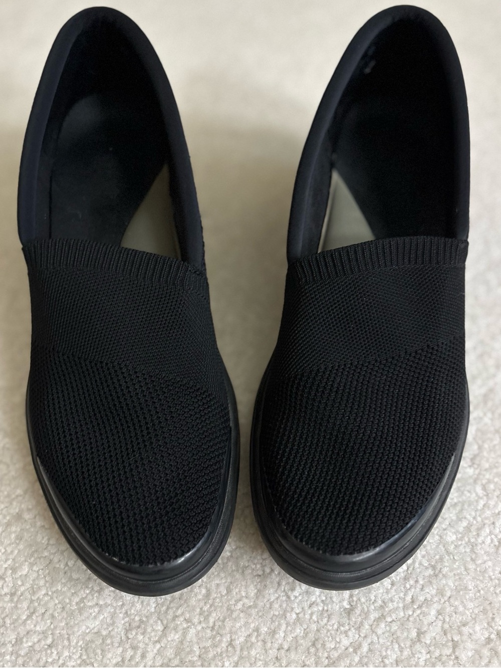 Women’s Slip-On Knit Sneakers in Black - Comfortable Everyday Shoes